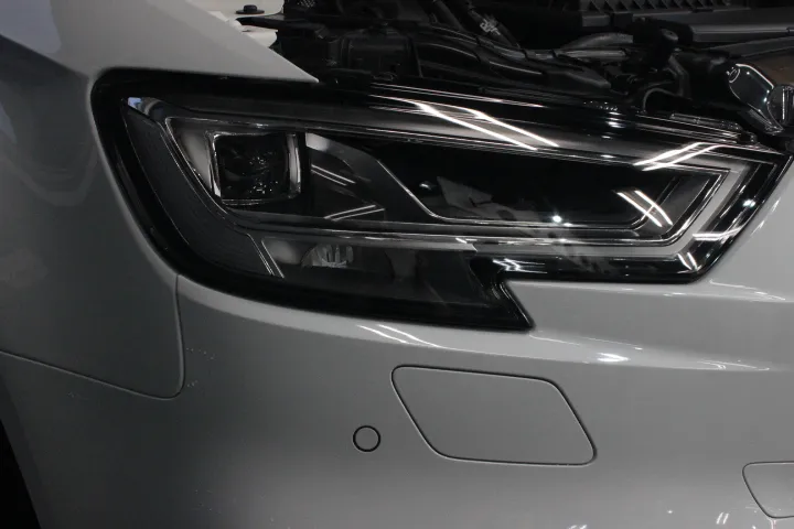 耐候性の高い輸入車のハードコート