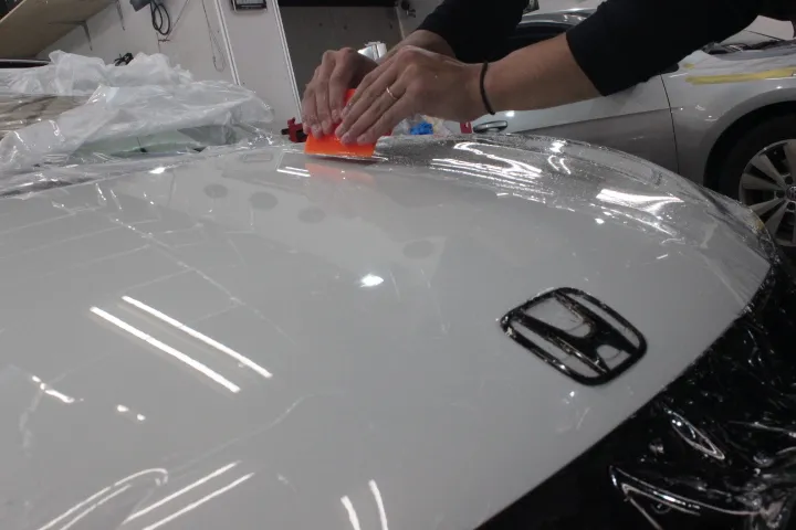 S660のボンネットのプロテクションフィルム