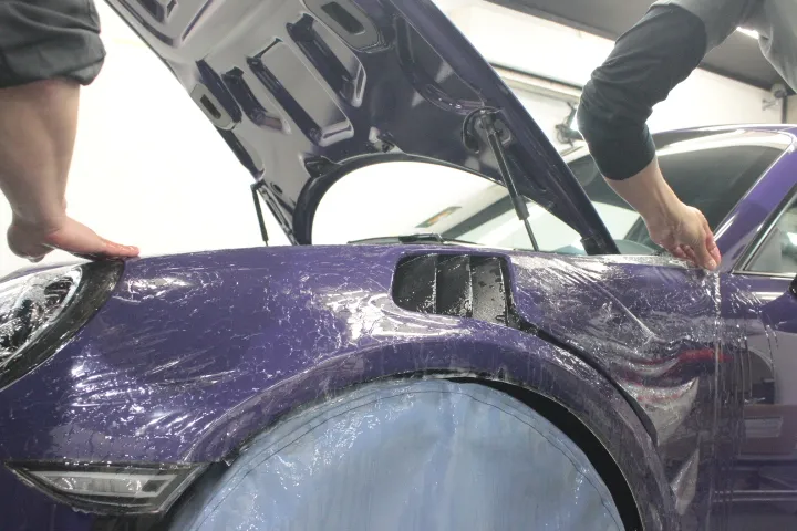 ポルシェGT3RS(991.1)フェンダーへのプロテクションフィルム施工