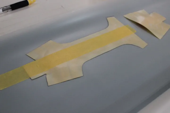 プロテクションフィルムをワンオフ型取りして施工する東京の店