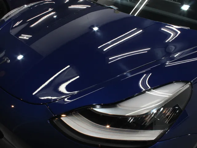 テスラモデル3ハイパフォーマンスグレードを東京でコーティング