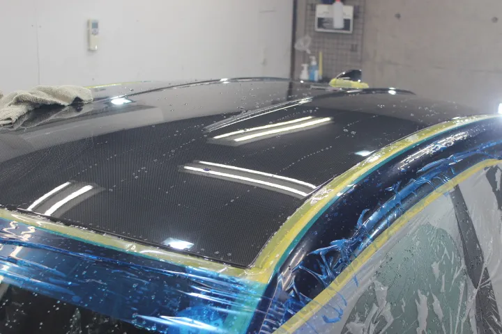 カーボンルーフのクリア塗装の剥がれ防止対策