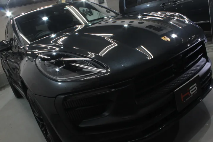 ポルシェマカンGTSのセラミックコーティング東京