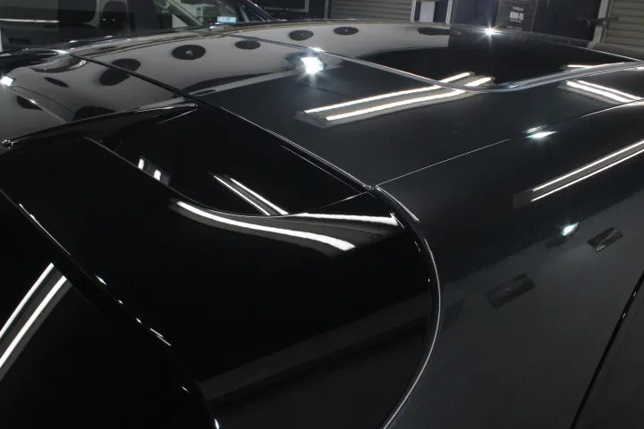 ポルシェマカンGTSのコーティング施工後の艶を公開する東京の専門店