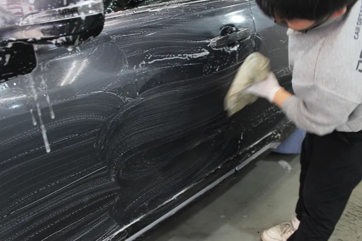 フォレスターのシャンプー洗浄