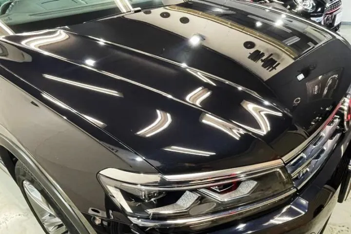 車のコーティングに時間をかける東京の専門店