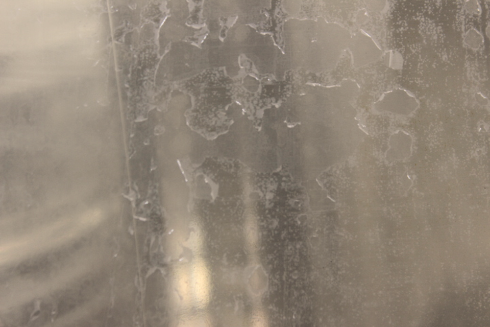 クラウンのヘッドライト研磨