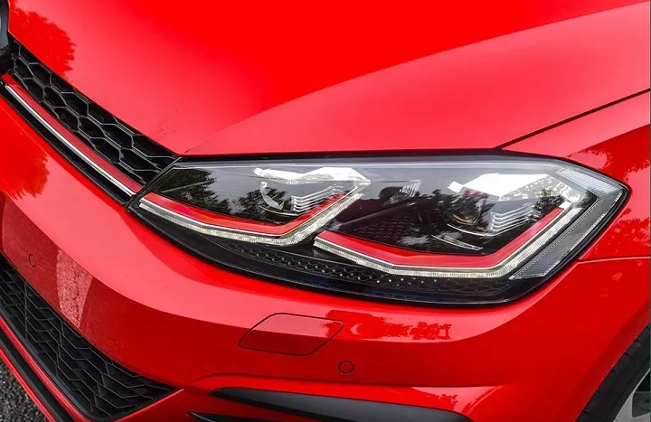 自動車保険でプロテクションフィルムの再施工ができる東京のコーティング専門店