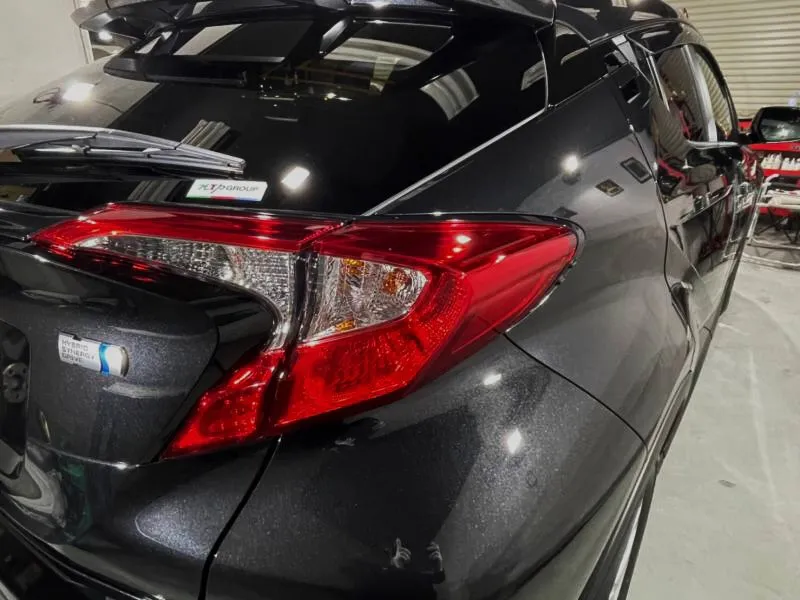 強い耐酸性を示すコーティング被膜の耐久性